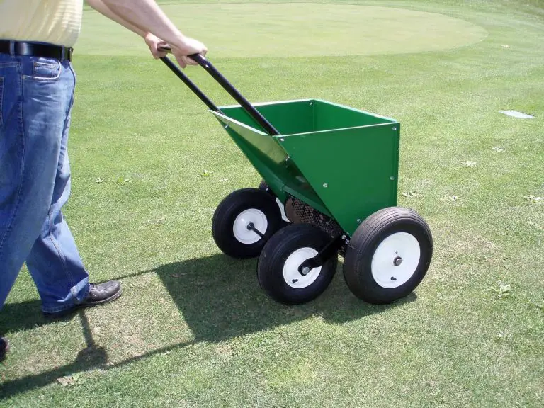 compost spreader from earth and turf